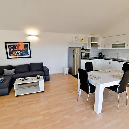 Apartment Vidikovac Dokoza